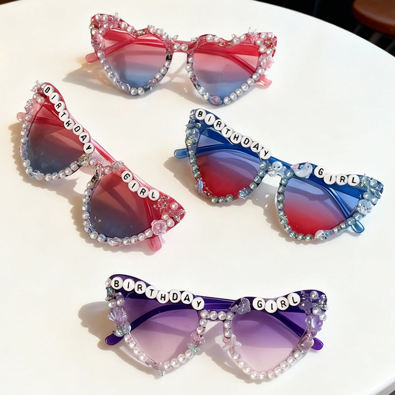 Decorative Cat-Eye Sunglasses Bowlift
