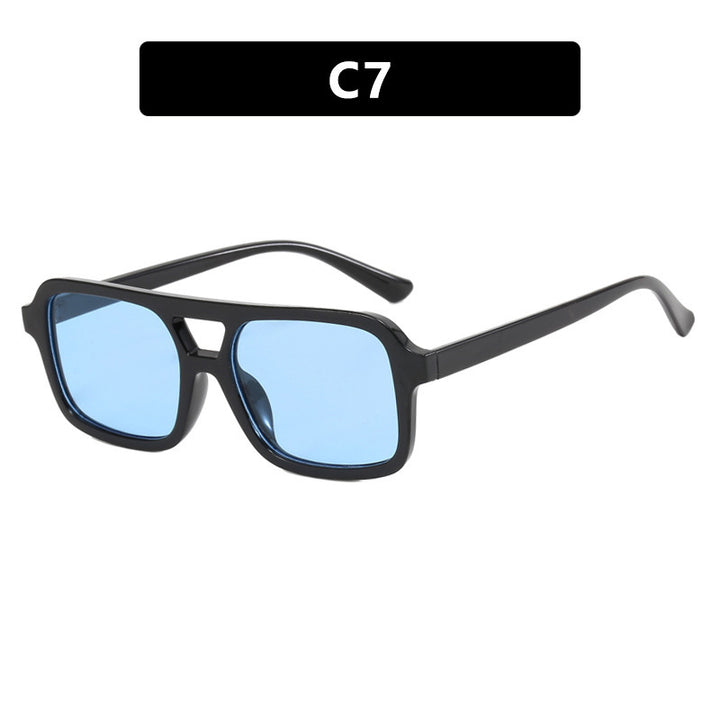 Women’s fashionable sunglasses in elegant rectangular format Bowlift