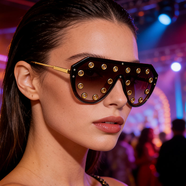 Women's statement sunglasses in futuristic design with decorative elements Bowlift
