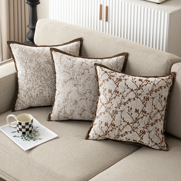 Elegant Pattern Decorative Pillow
