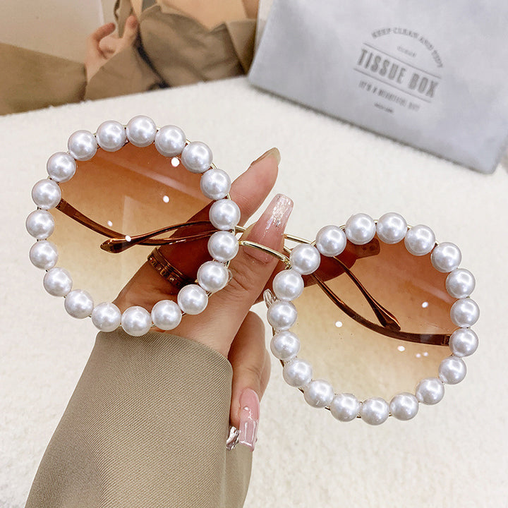 Women elegant oversized sunglasses with stylish transparent frame Bowlift