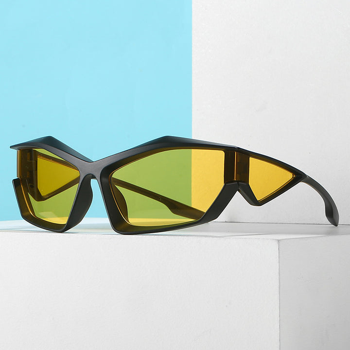 Women's sporty performance sunglasses with modern geometry frame Bowlift