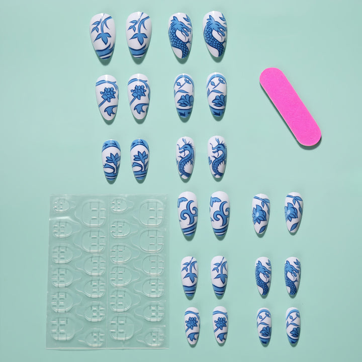 Artificial nails in floral and maritime design Bowlift
