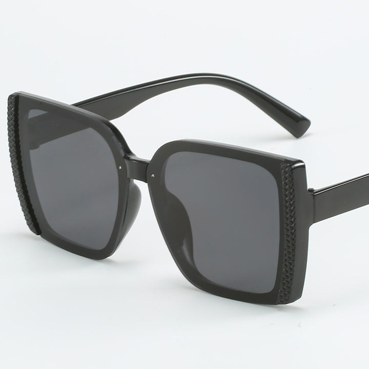 Women oversized designer sunglasses in modern woven design Bowlift