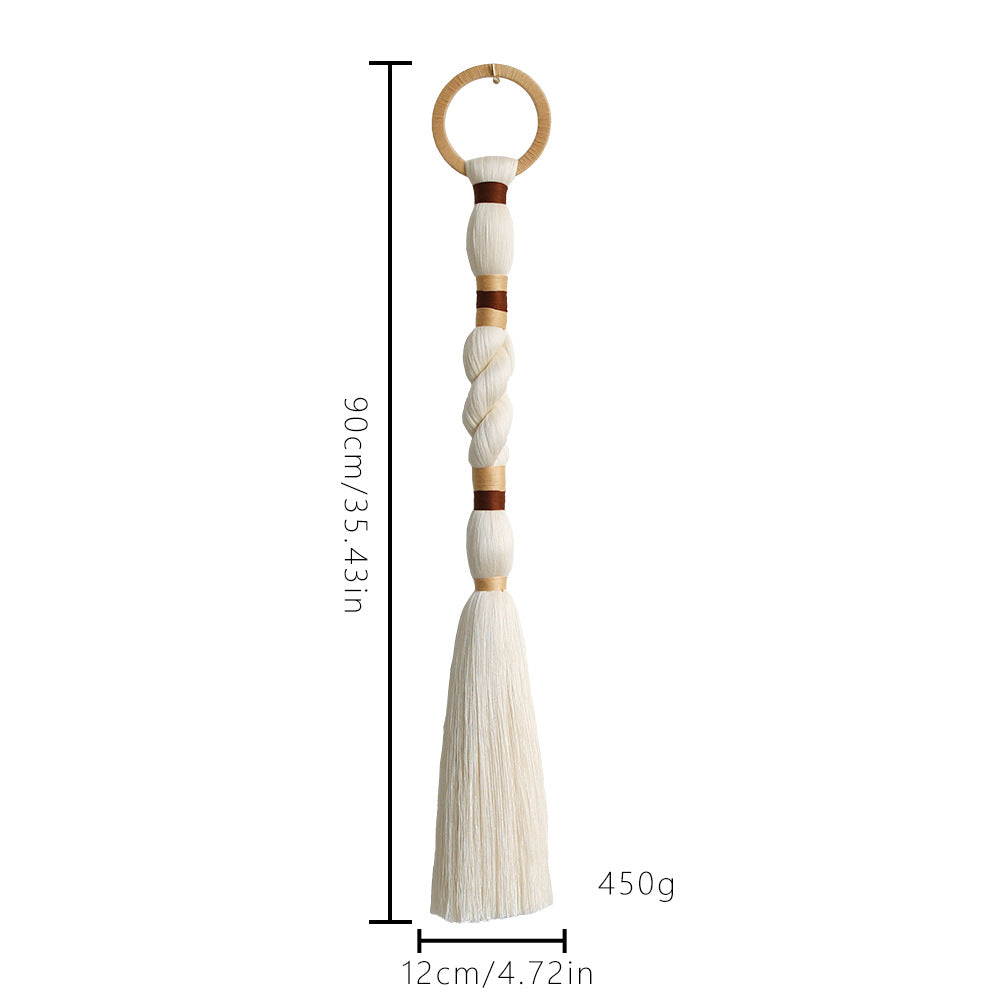Wall decoration with elegant tassel design