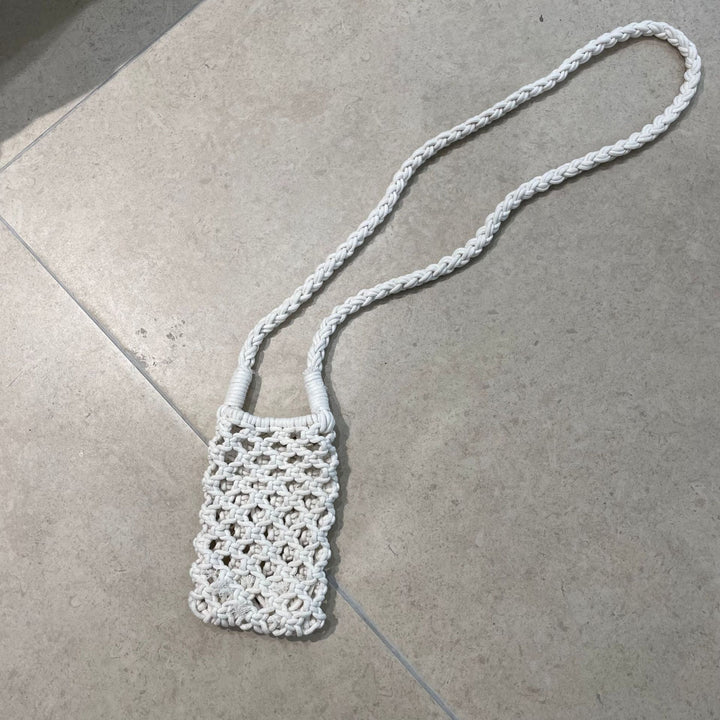Minimalist Phone Strap Bowlift