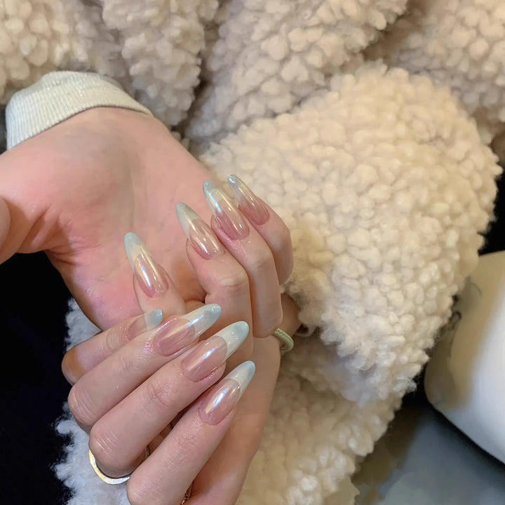 Acrylic Nails with Shimmering Effect Bowlift