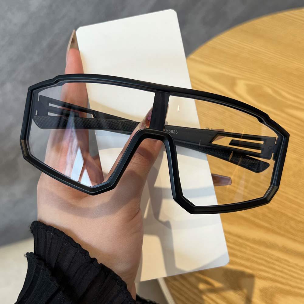 Men's Sleek Wraparound Sport Sunglasses Bowlift