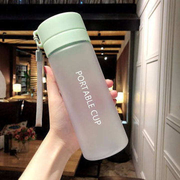 Ladies stylish glass drinking bottle Bowlift