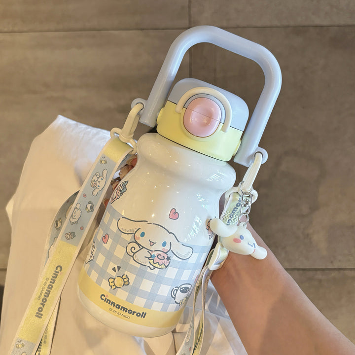 Women's water bottle with stylish Kuromi design Bowlift