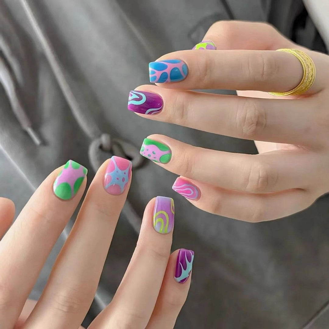 Artificial nails in elegant French tip design Bowlift