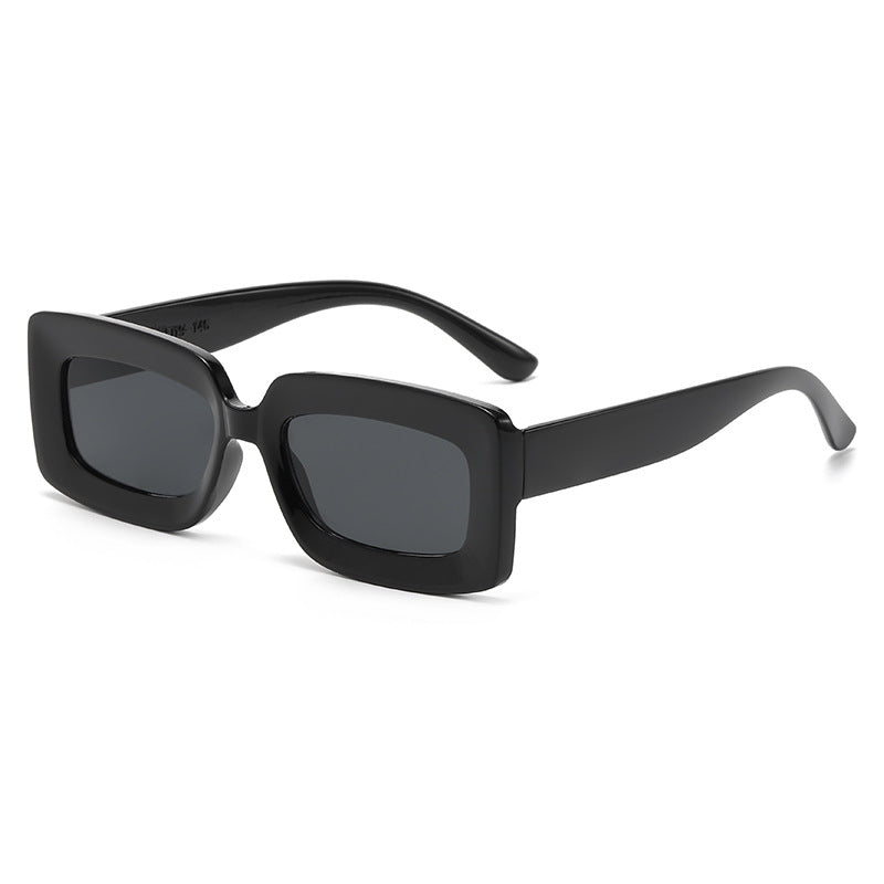 Women trendy square sunglasses with elegant plastic frame Bowlift
