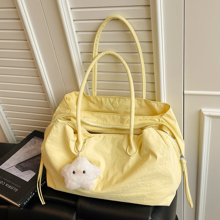 Elegant and Multifunctional Handbag Bowlift
