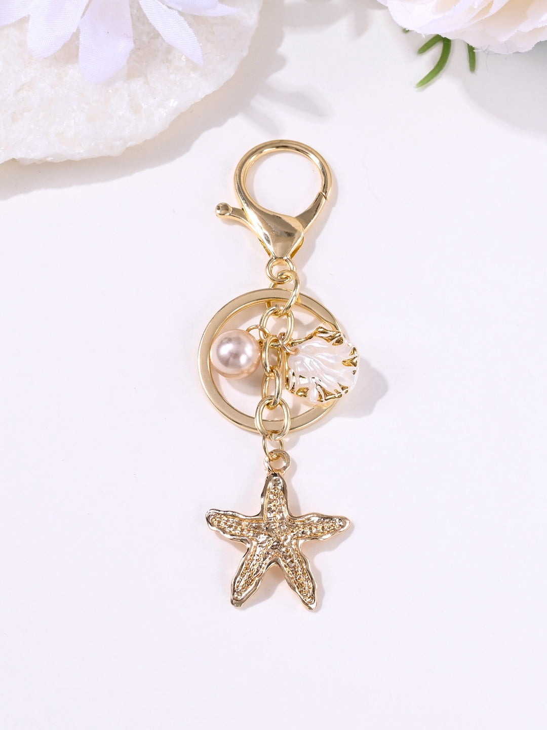 Keychain with Maritime Star Motif Bowlift