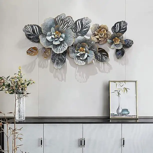 Wall Décor Bowlift