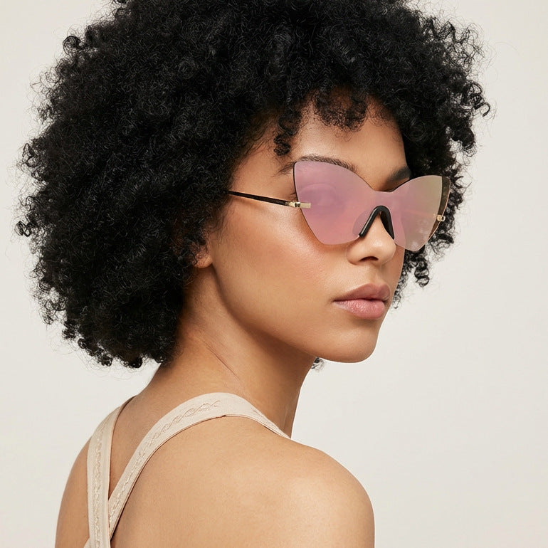Women's extravagant Cat-Eye sunglasses with high-quality metal frame Bowlift