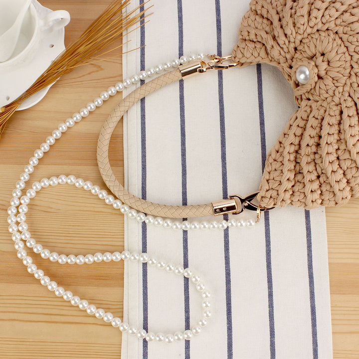 Evening bag with pearl decorated handle Bowlift