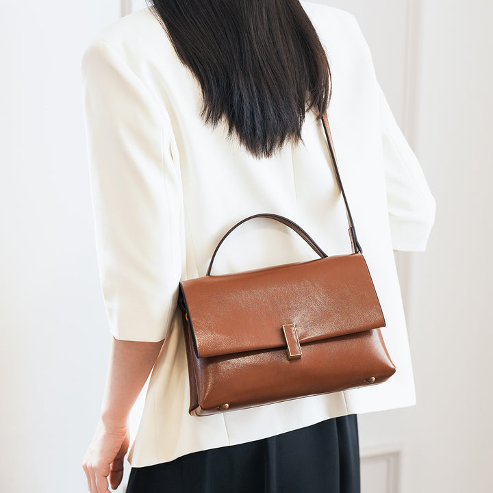 Elegant Structured Handbag Bowlift 1785771151