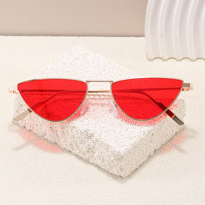 Cat-Eye Sunglasses Bowlift