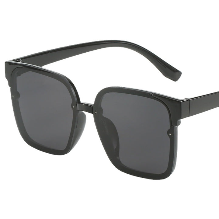 Women modern square sunglasses with UV protection and sturdy frame Bowlift