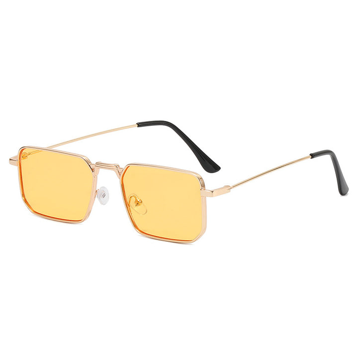 Fashionable Oversized Sunglasses in Retro Style Bowlift
