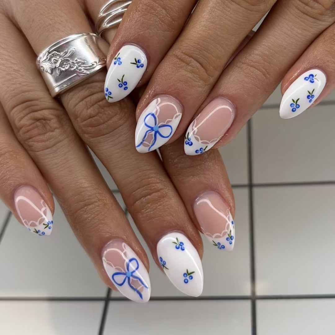 Artistic Floral-Themed Press-On Nails Bowlift
