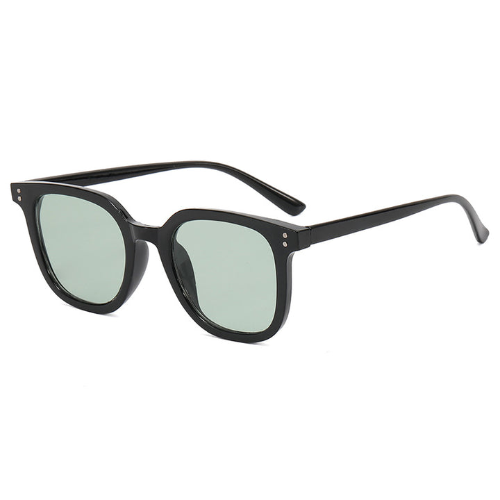 Ladies square designer glasses with thick frame and elegant profile Bowlift