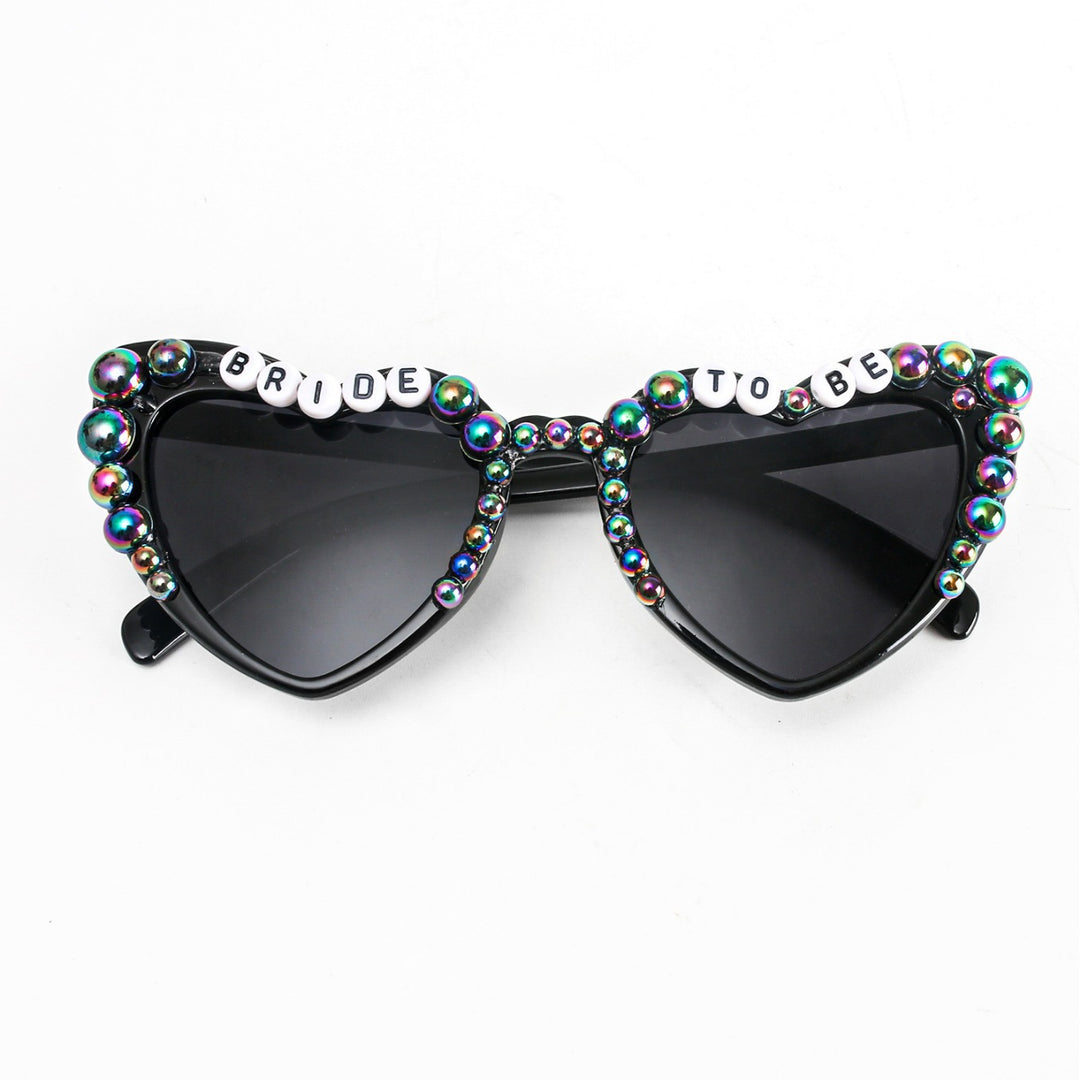 Statement Heart-Shaped Sunglasses Bowlift