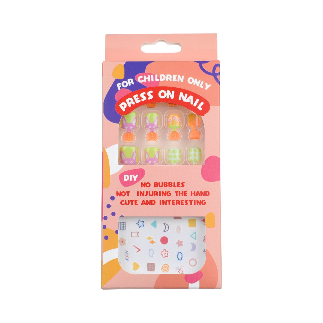 Artificial Nail Art with Panda Designs Bowlift