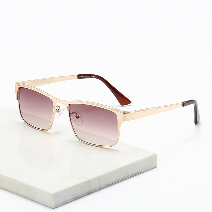 Women’s square sunglasses with a stylish frame and optimal UV protection Bowlift