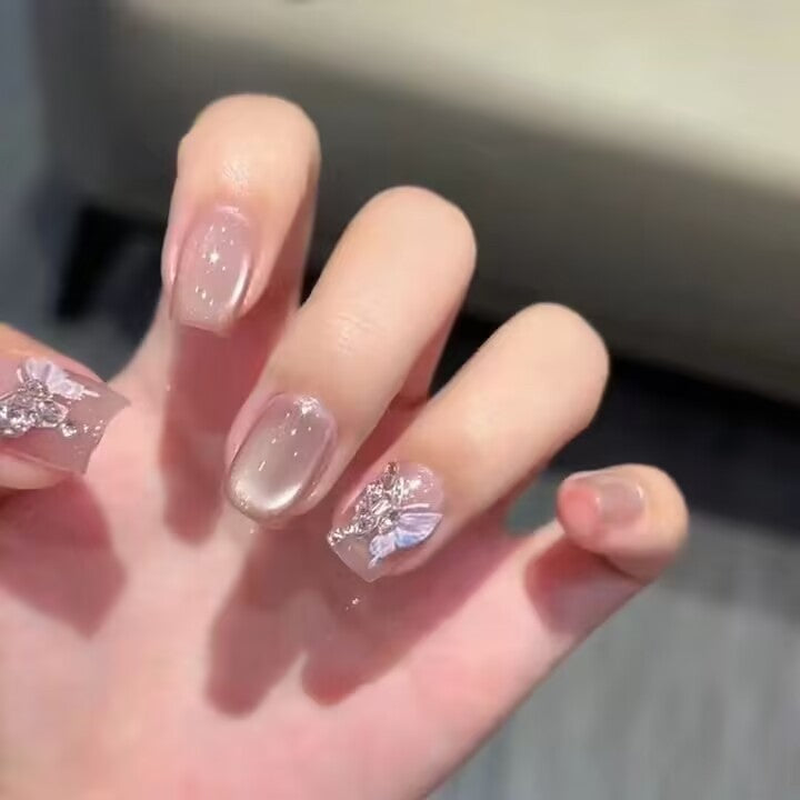 Premium Glittering Press-On Nail Extensions Bowlift