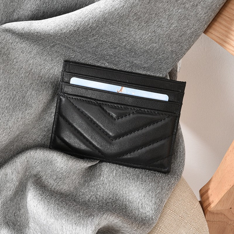 QuiltedLeather Cardholder Bowlift