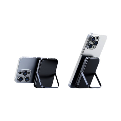 Portable Qi Powerbank with Digital Display Bowlift