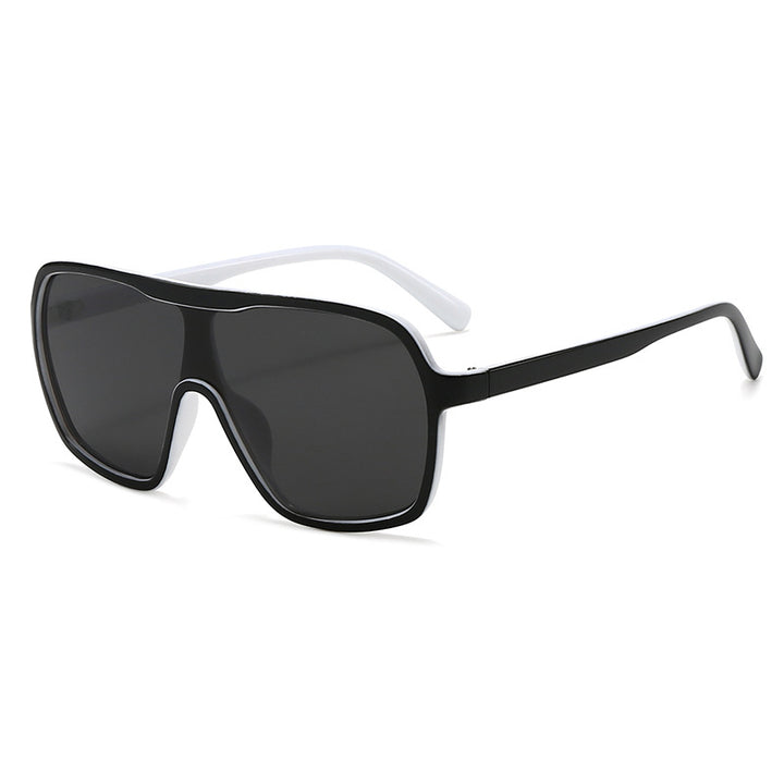 Women oversized fashion sunglasses in retro style Bowlift