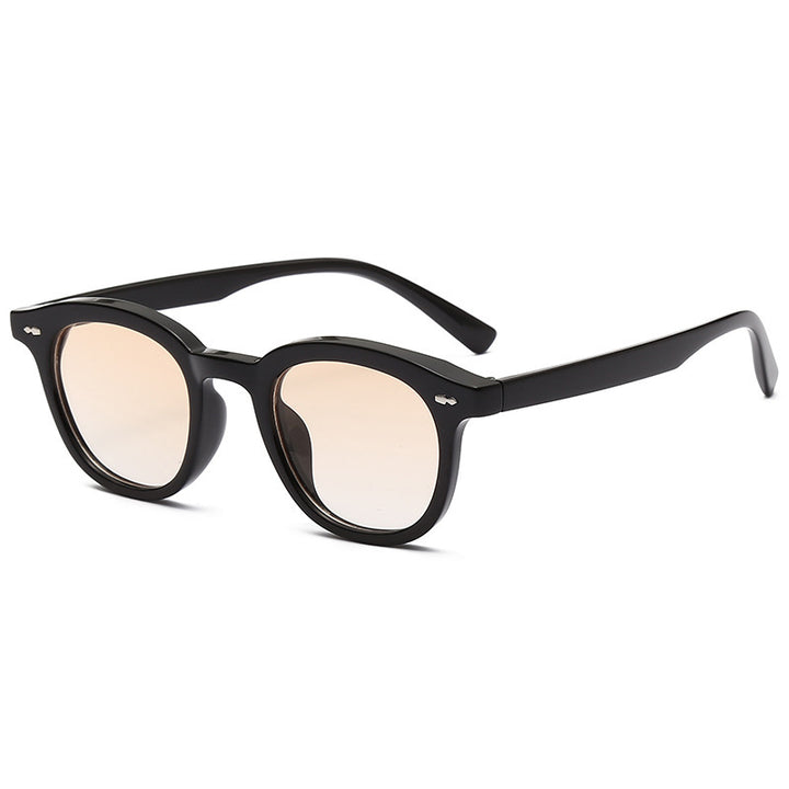 Ladies stylish sunglasses with classic retro design Bowlift