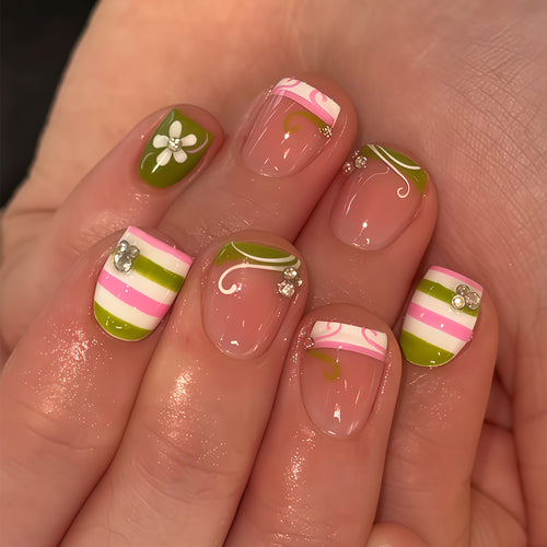 Decorative Press-On Nail Art Tips Bowlift