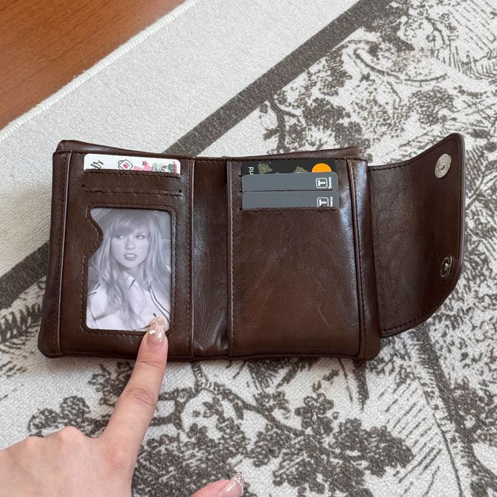 Stylish Compact Leather Cardholder Bowlift