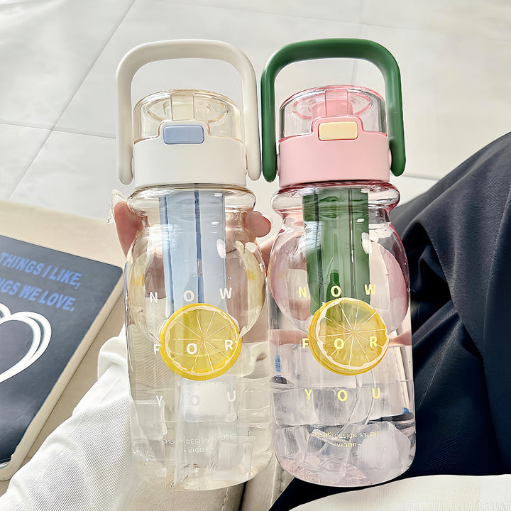 Ladies drinking bottle with fresh fruit infusion system Bowlift