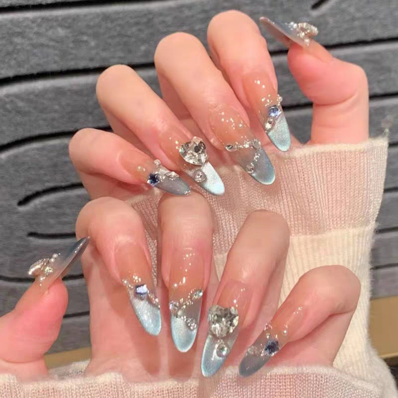 Artificial nails with elegant ombre look Bowlift