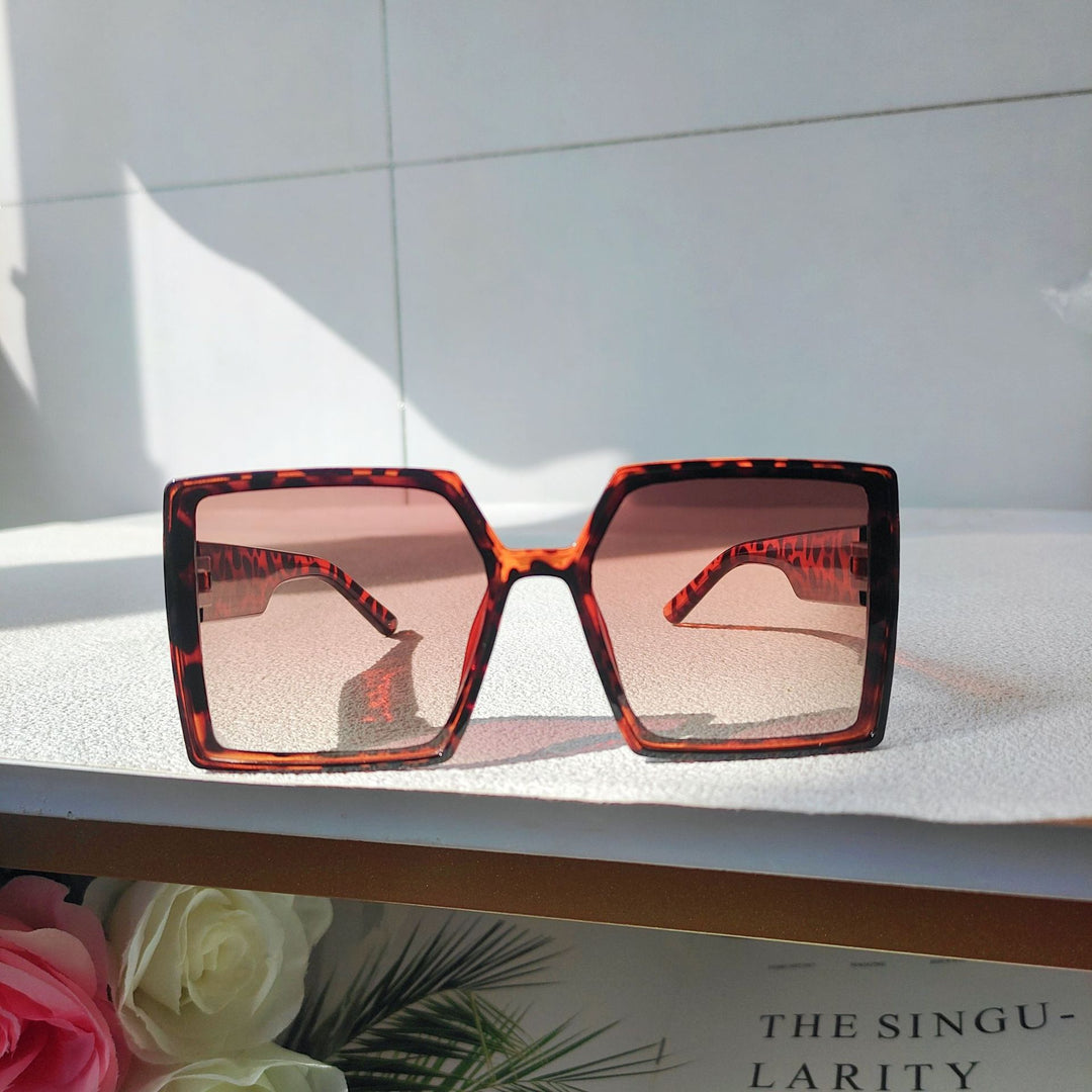 Oversized Fashion Sunglasses Bowlift
