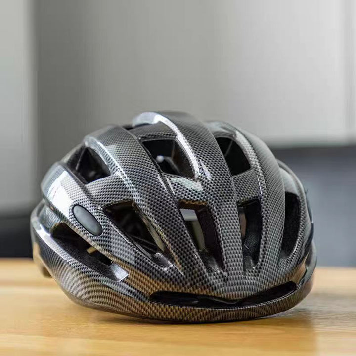 lightweight ventilated road cycling helmet with adjustable dial fit Bowlift