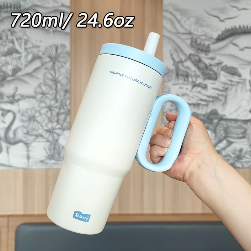 Women insulated drinking container with ergonomic handle Bowlift