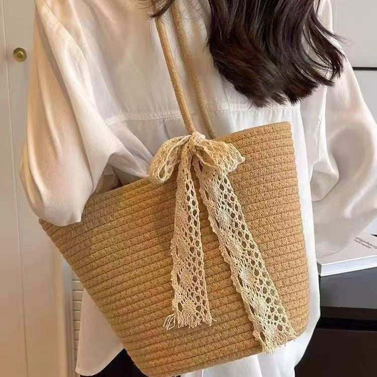 Handwoven Shoulder Bag Bowlift