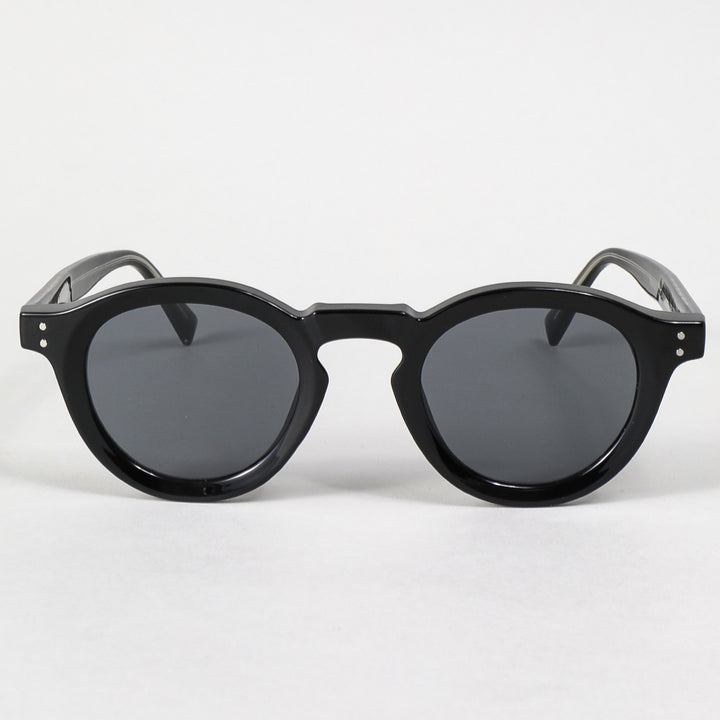 Ladies fashionable sunglasses in classic round style Bowlift