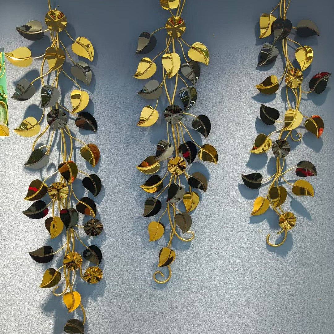 Floral Wall Clock with Leaf Design Bowlift