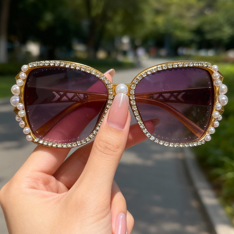 Ornate Cat-Eye Sunglasses Bowlift