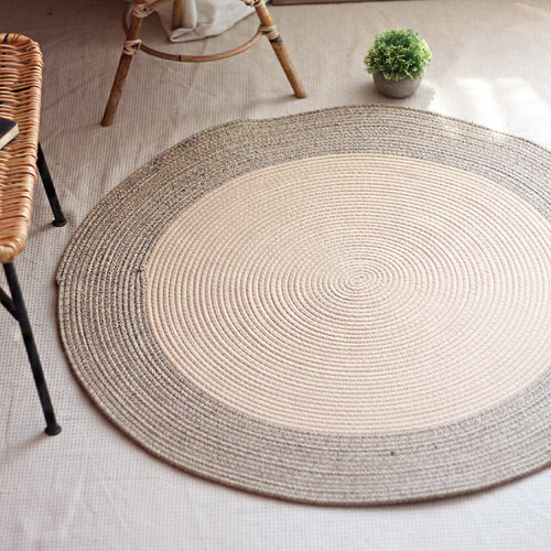 Round woven rug Bowlift