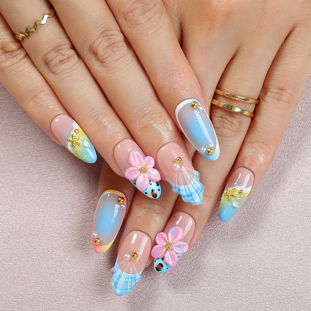 Creative Nail Art Set with Maritime Design Bowlift