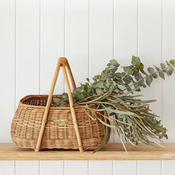 Handmade basket with ergonomic handle Bowlift
