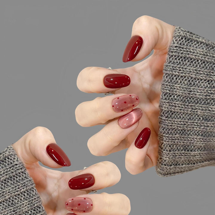 Artistic Press-On Nail Collection Bowlift
